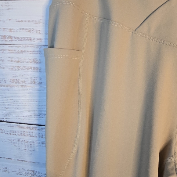 Baleaf Tan Crossover Flare Leggings With Pockets Women Size Xlarge - Picture 6 of 8